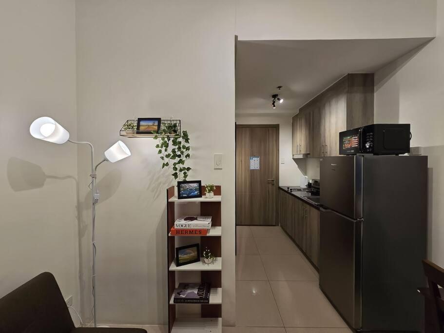 1br Unit Condotel W Balcony Fame Residences -fm13 Manila