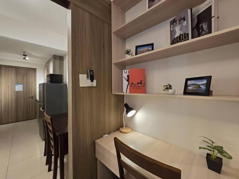 Apartment 1br Unit Condotel W Balcony Fame Residences -fm13 *